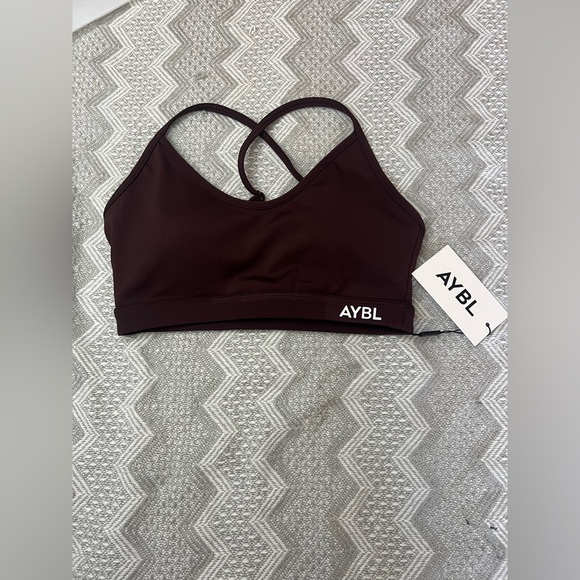 AYBL Essential V Neck Sports Bra in Chocolate, size XS, NWT! - Picture 7 of 9